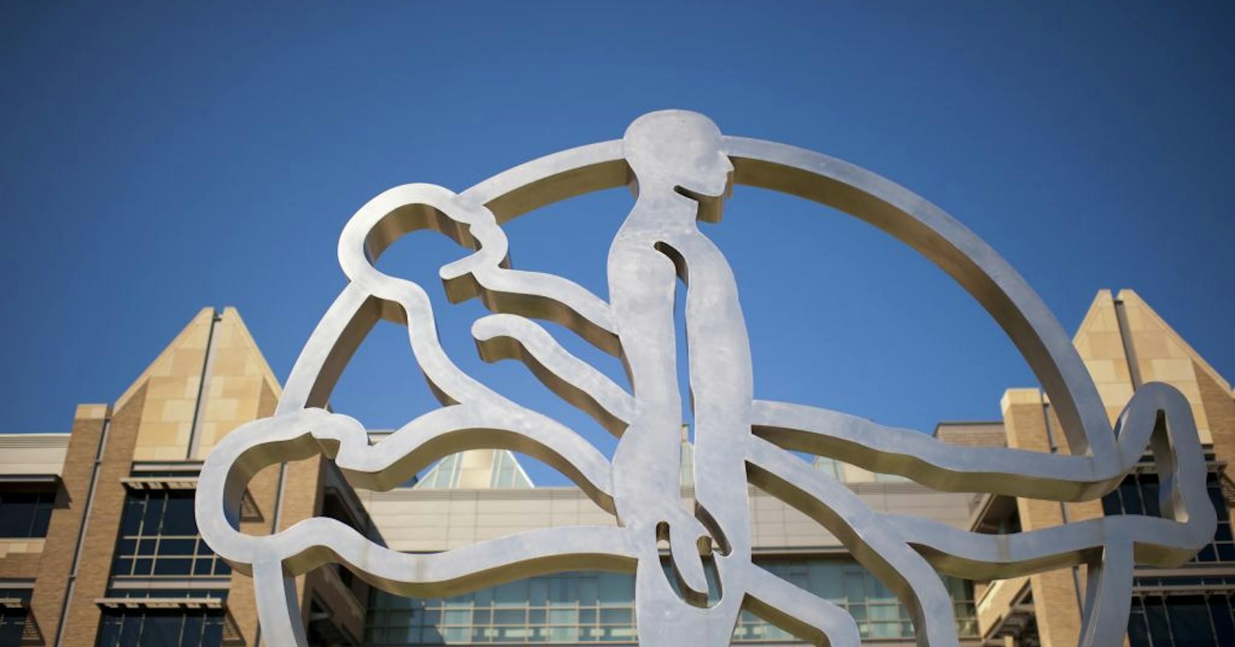 Medtronic · Baxter · Hanes · Gildan · Edwards Lifesciences